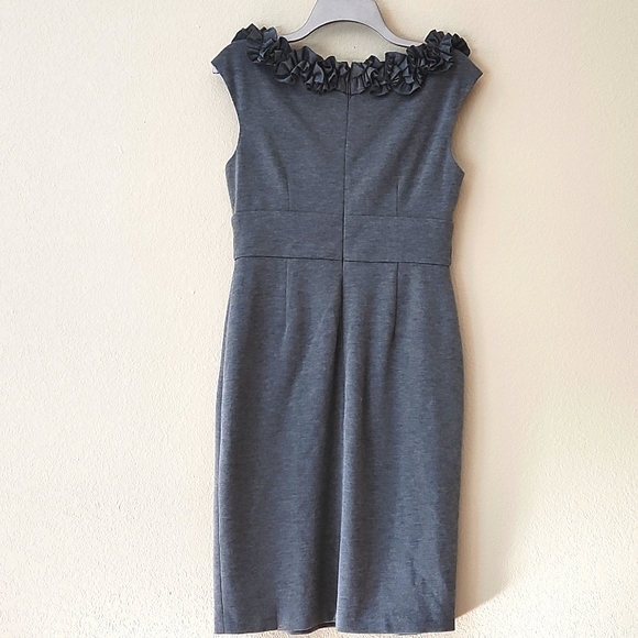 Ruffled Collar Knit Dress - Picture 4 of 7